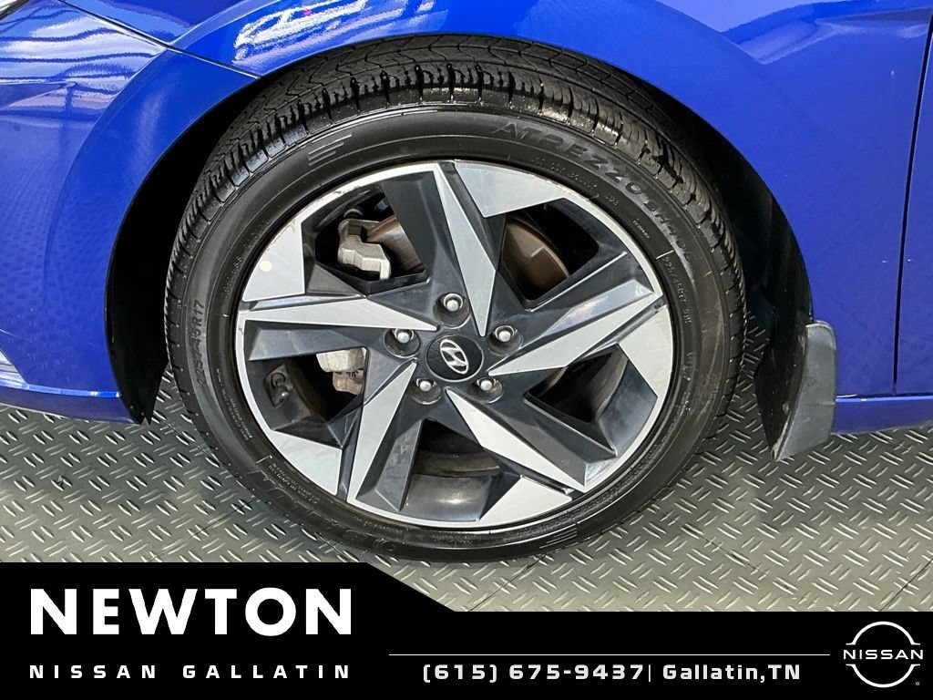 Used 2023 Hyundai Elantra SEL w/ Convenience Package FWD image 40