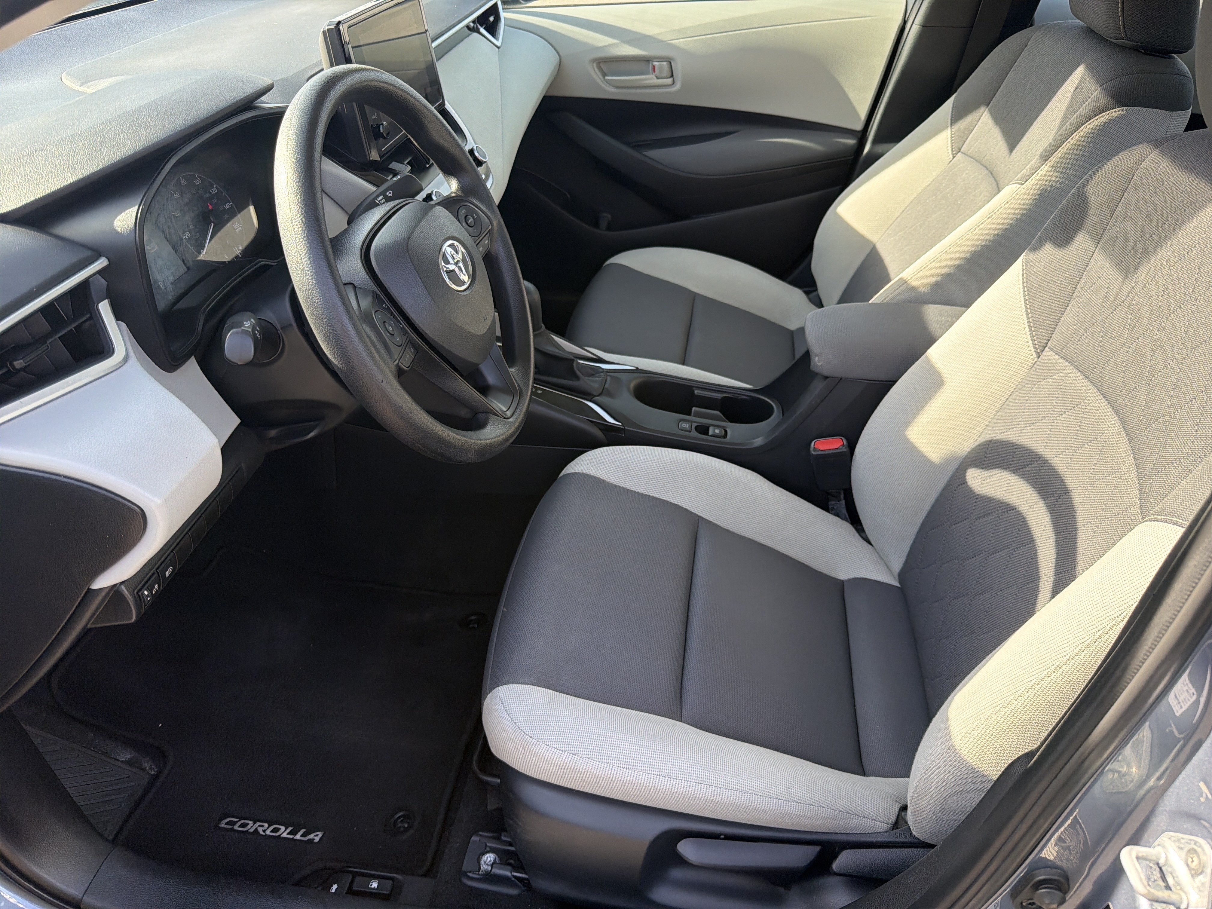 Certified 2024 Toyota Corolla LE FWD image 19