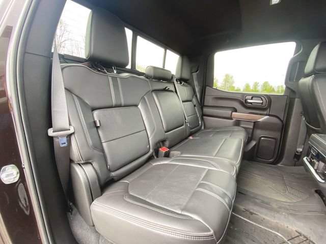 Used 2020 Chevrolet Silverado 1500 High Country w/ Technology Package AWD/4WD image 28