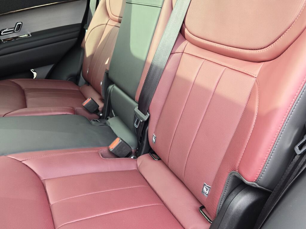 Used 2024 Land Rover Range Rover Sport Dynamic SE image 21