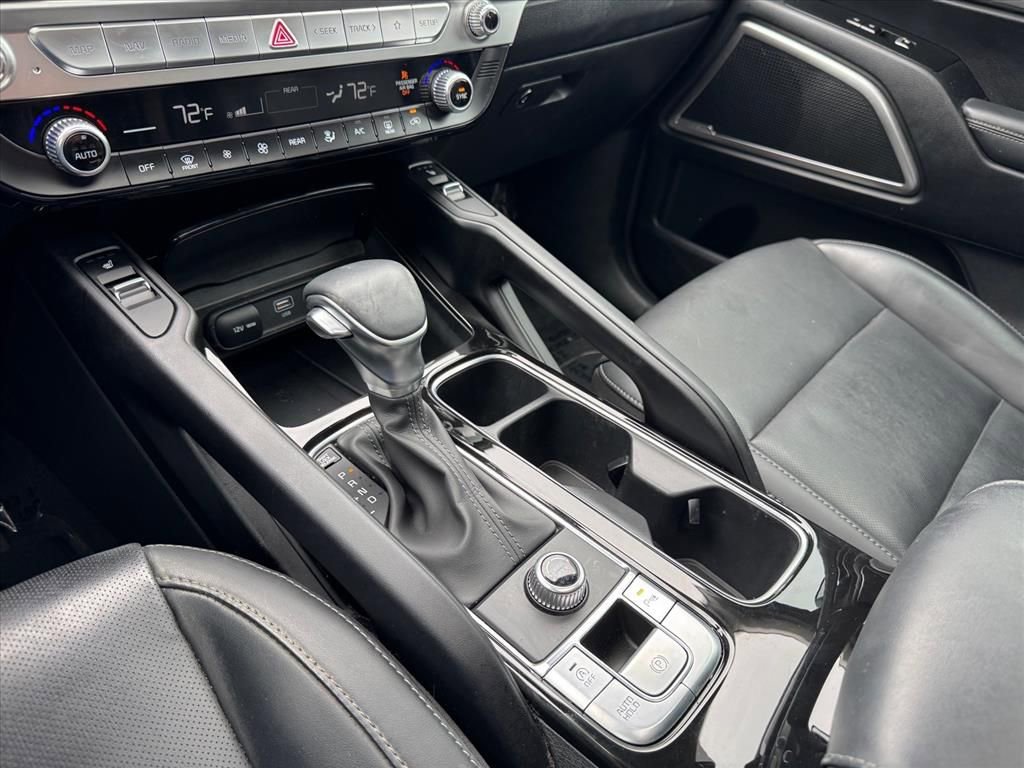 Certified 2024 Kia Telluride S w/ S Sunroof Package FWD image 19