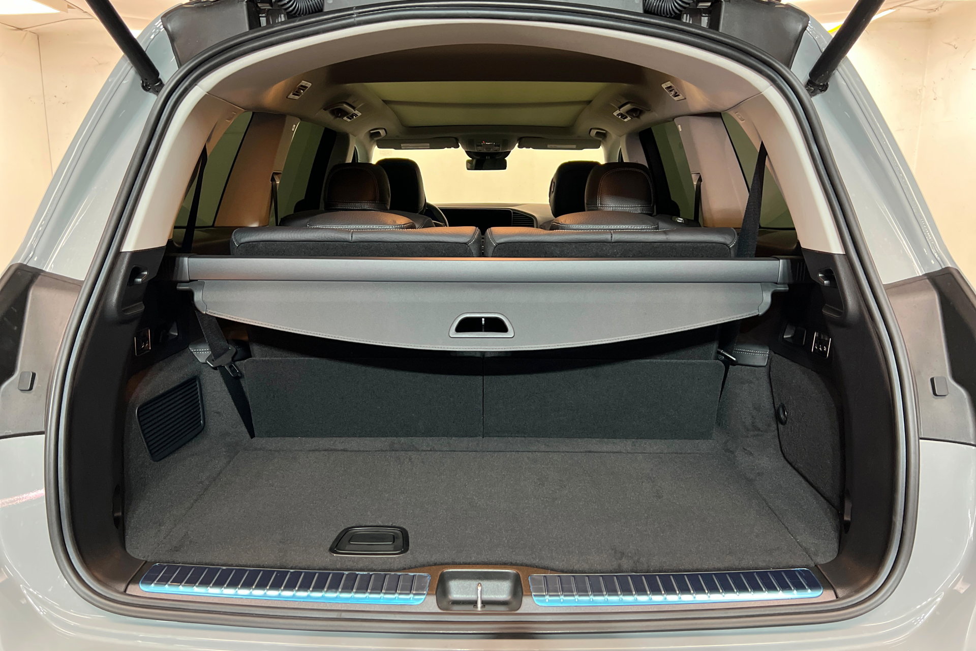 New 2026 Mercedes-Benz GLS 450 4MATIC image 23