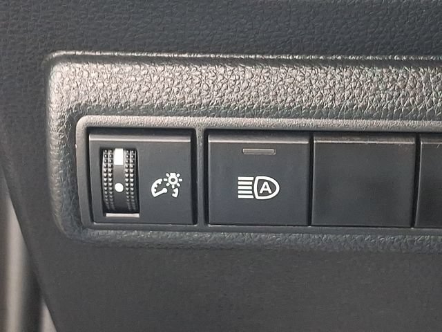 Used 2024 Toyota Corolla LE FWD image 24