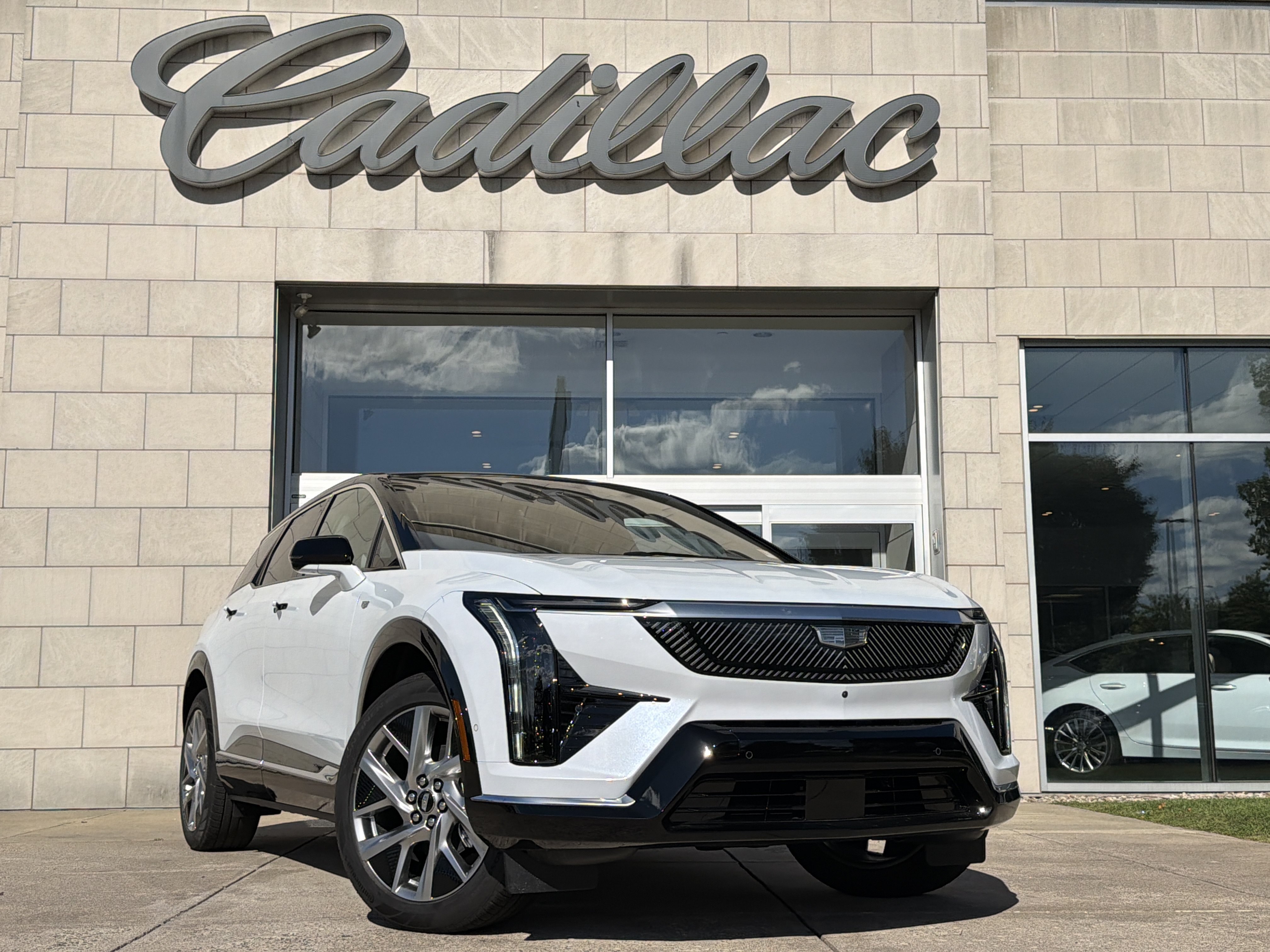 New 2027 Cadillac Optiq Premium Luxury w/ LPO, Floor Liner Package