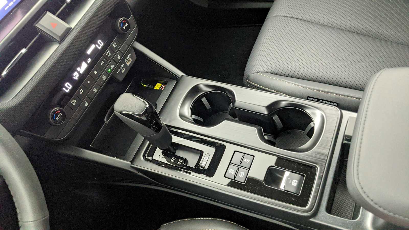 New 2026 Subaru Outback Limited AWD/4WD image 16