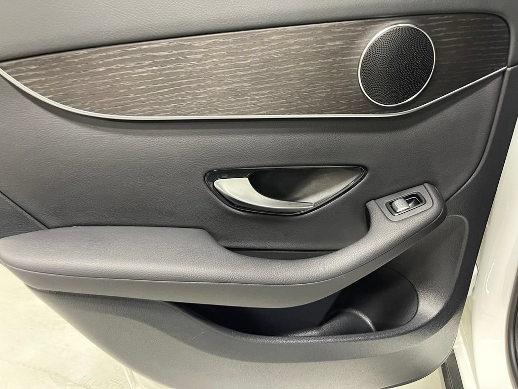 Certified 2022 Mercedes-Benz GLC 300 4MATIC image 24