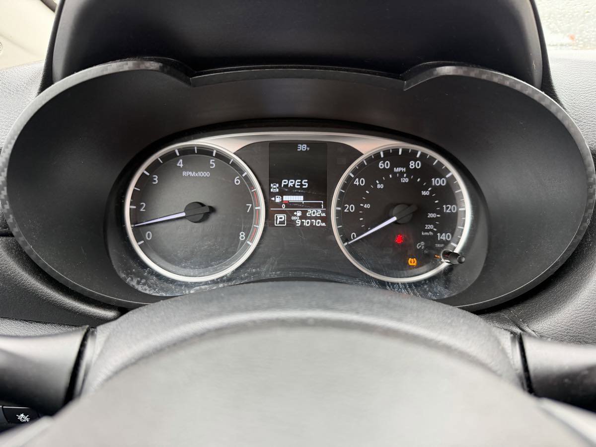 Used 2020 Nissan Versa S image 26