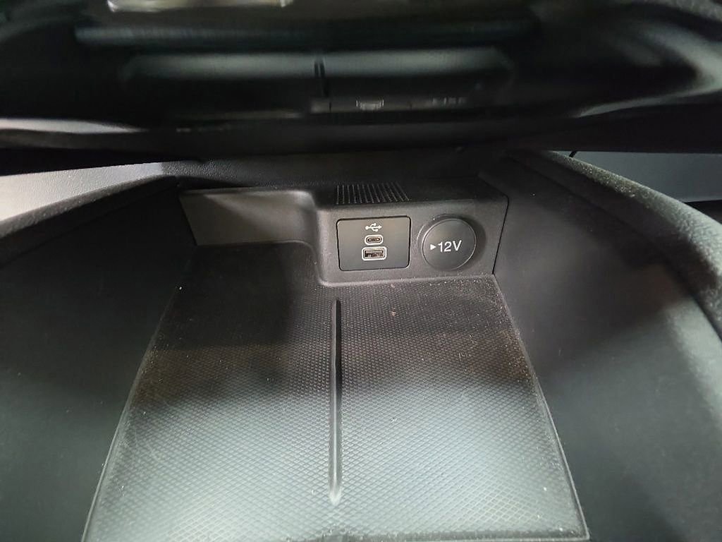 Used 2024 Ford Escape ST-Line Select w/ Tech Pack #1 AWD/4WD image 19