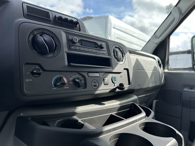 New 2024 Ford E-350 and Econoline 350 Super Duty image 8