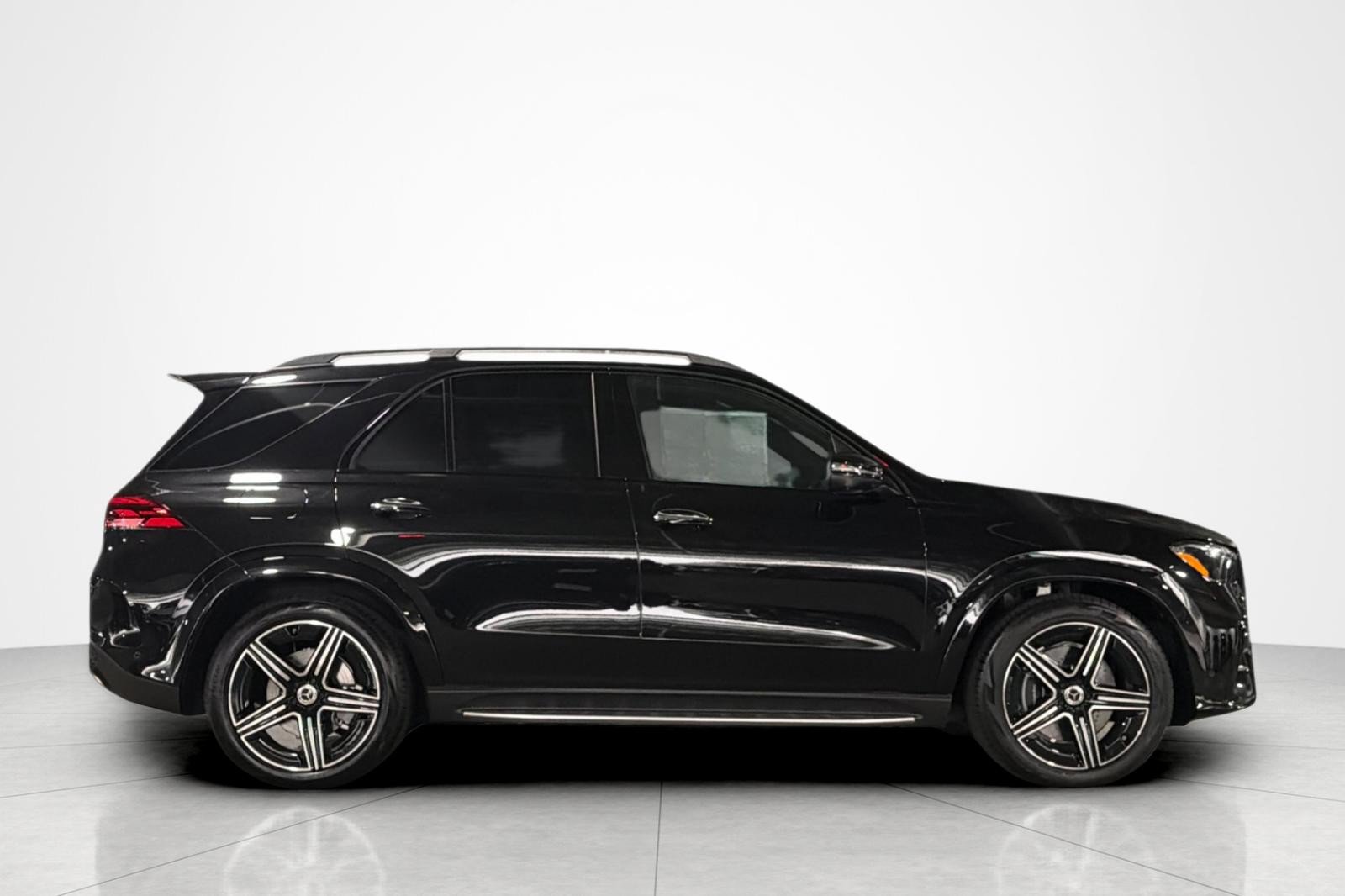 New 2026 Mercedes-Benz GLE 580 4MATIC image 6
