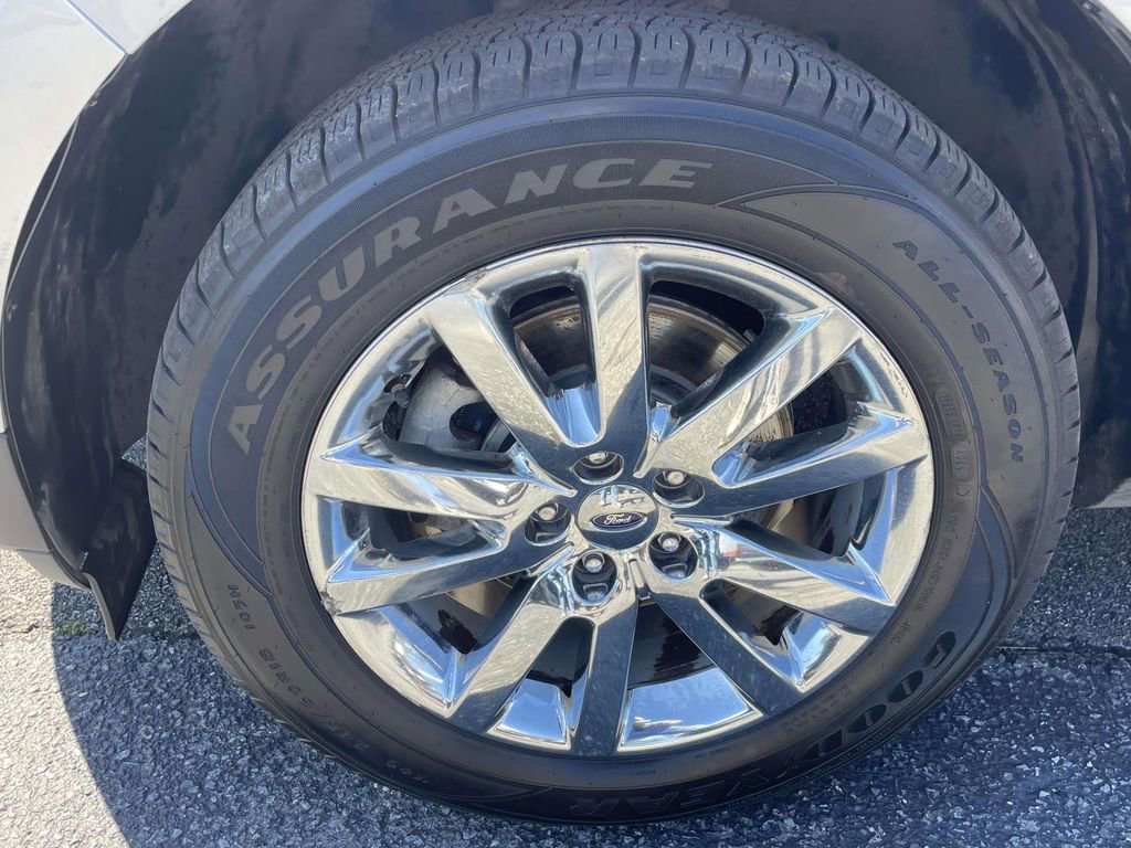 Used 2011 Ford Edge Limited image 8