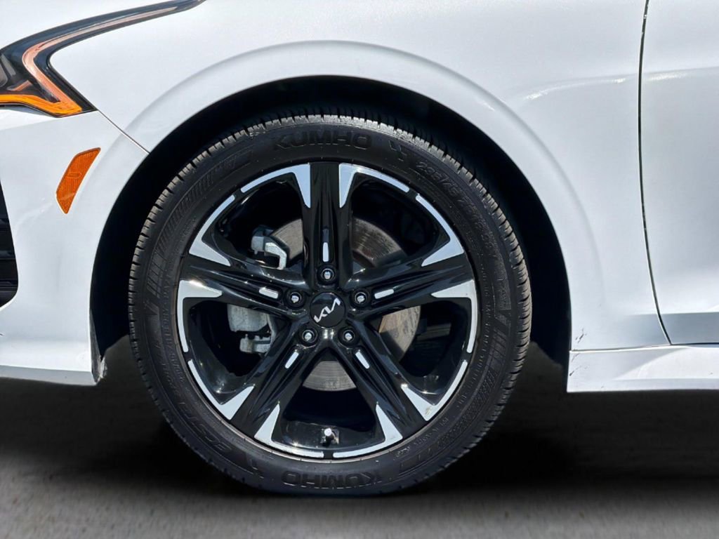 Used 2024 Kia K5 GT-Line w/ GT-Line Premium Package FWD image 25