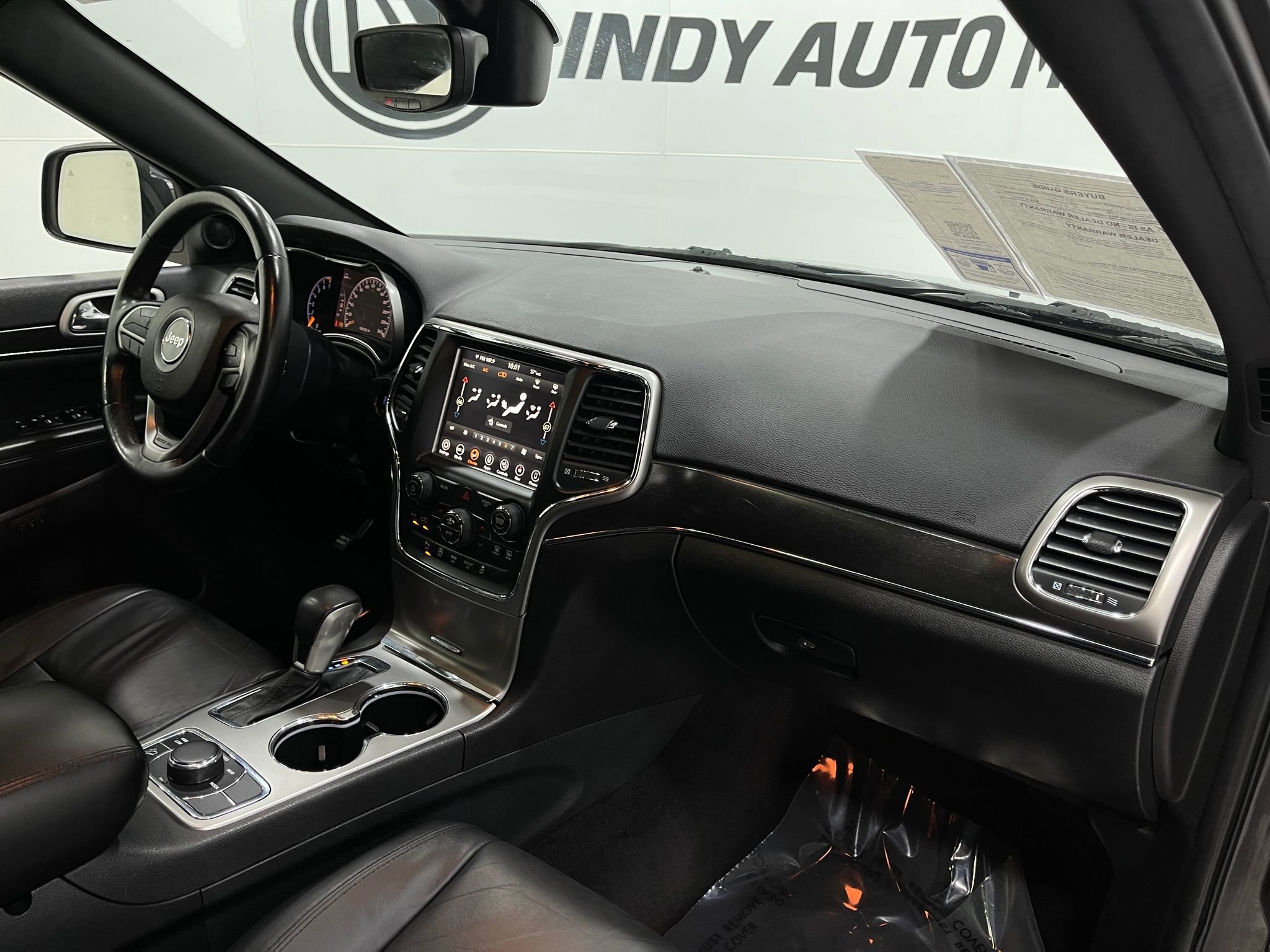 Used 2018 Jeep Grand Cherokee Limited image 20