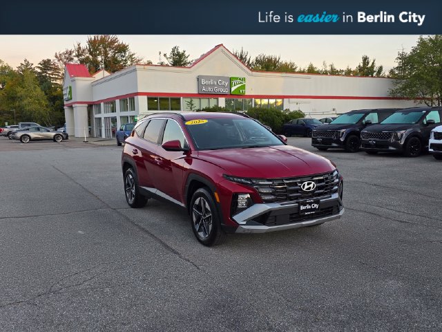 Used 2025 Hyundai Tucson SEL AWD/4WD image 1