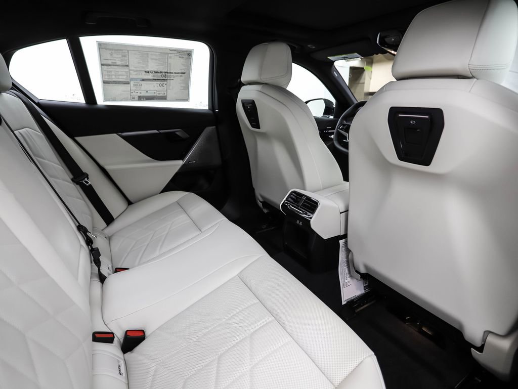 New 2026 BMW 530i xDrive w/ Premium Package image 27