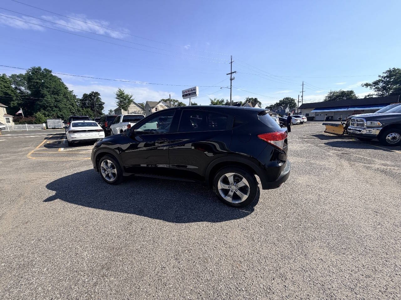 Used 2019 Honda HR-V LX image 32