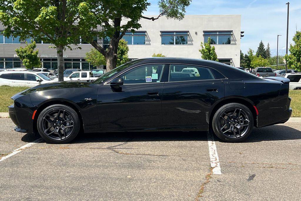 New 2026 Dodge Charger R/T AWD/4WD image 7