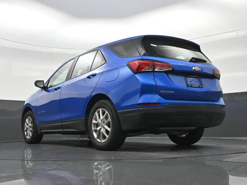 Used 2024 Chevrolet Equinox LS w/ Driver Confidence II Package FWD image 25