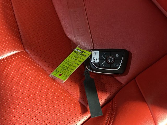 Certified 2022 Chevrolet Corvette Stingray w/ Chrome Exterior Badge Package image 39