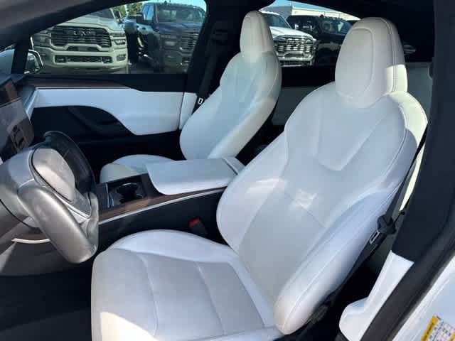 Used 2022 Tesla Model X AWD/4WD image 3