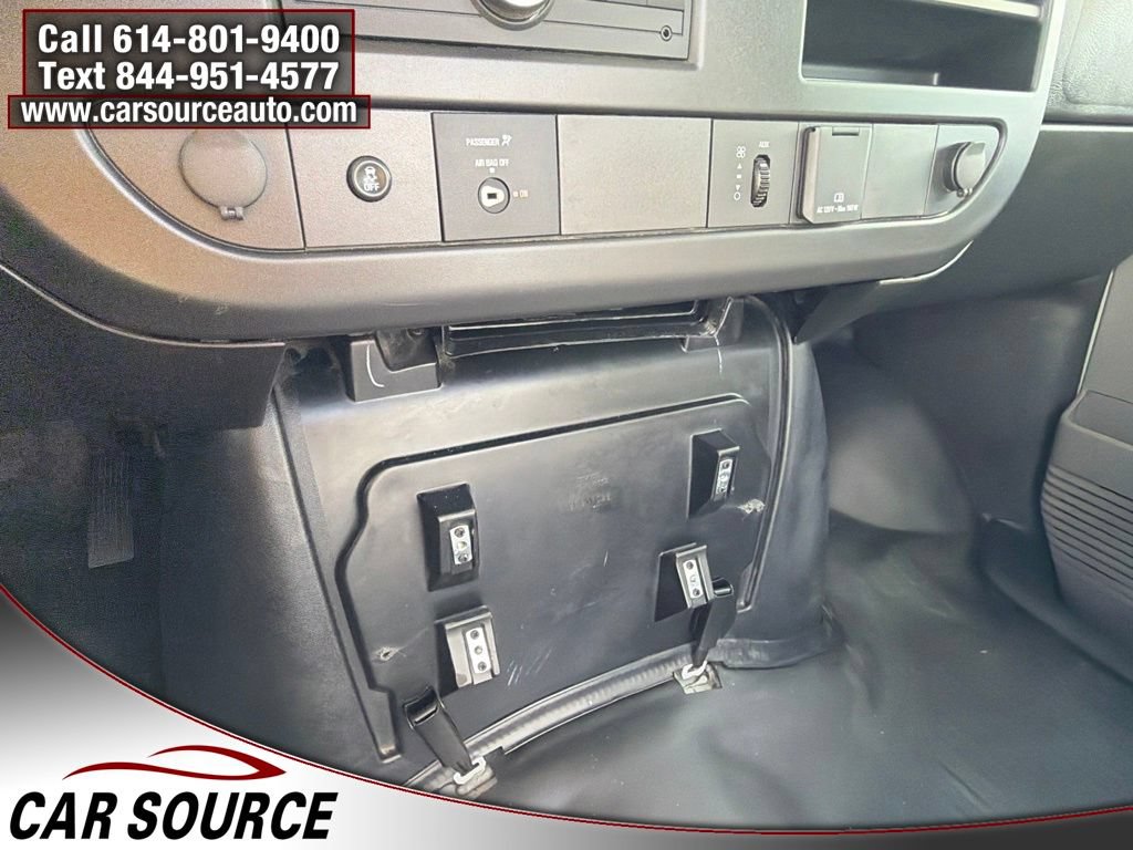 Used 2023 Chevrolet Express 4500 w/ Ambulance Package RWD image 17