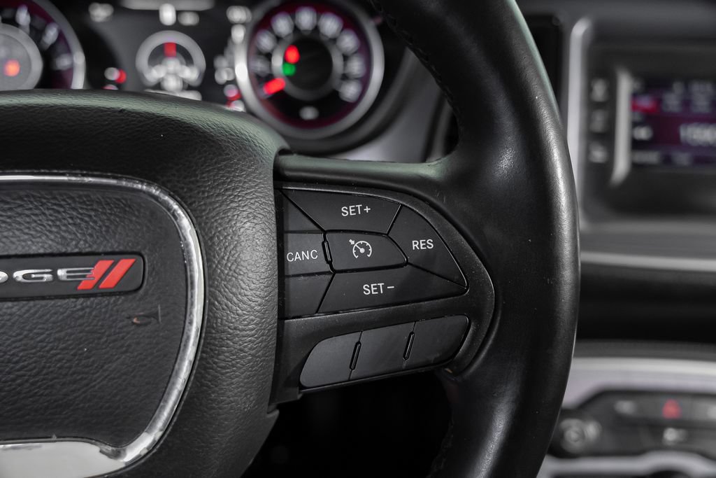 Used 2016 Dodge Challenger SXT RWD image 32