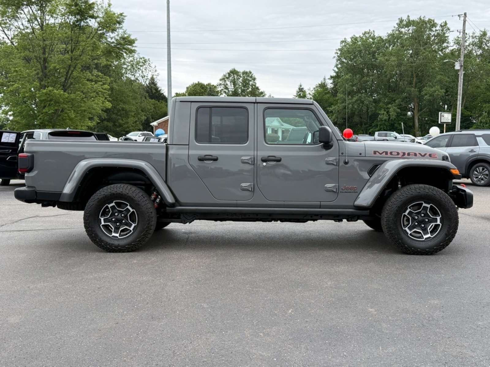 Used 2021 Jeep Gladiator Mojave w/ Uconnect 4C Nav & Sound Group AWD/4WD image 9