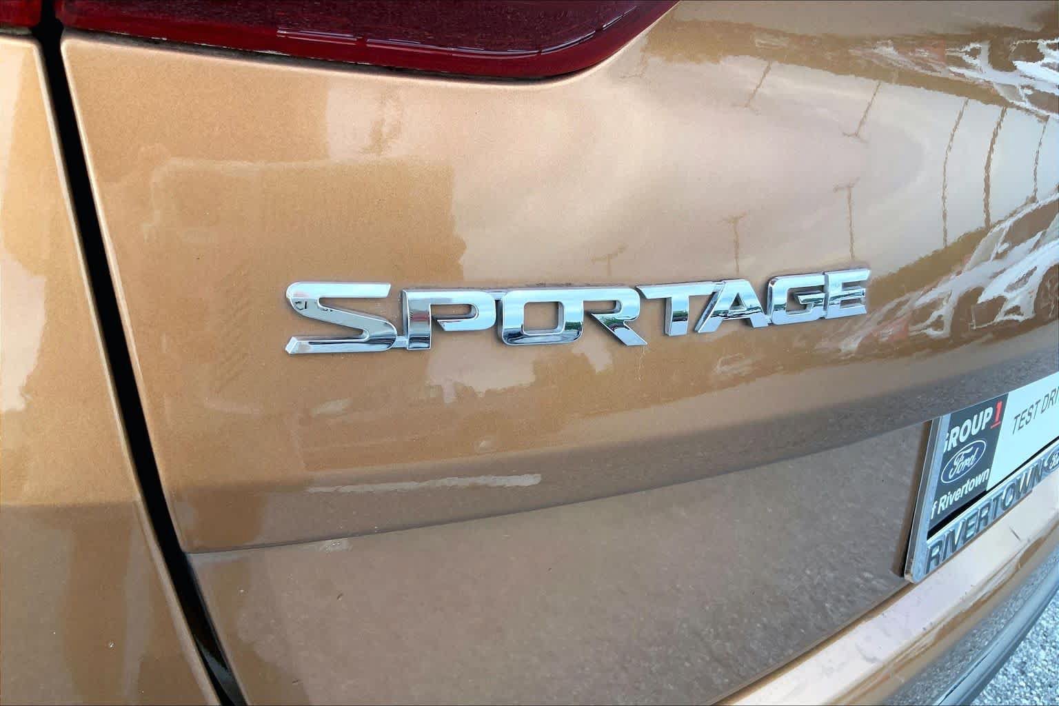Used 2020 Kia Sportage LX w/ LX Popular Package FWD image 29