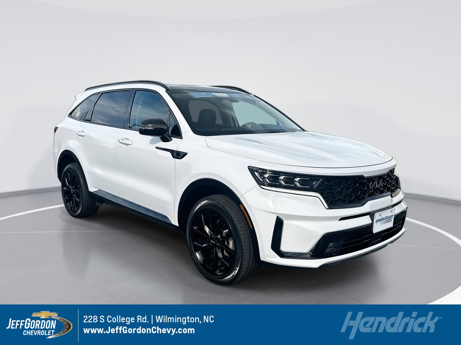 Used 2022 Kia Sorento SX