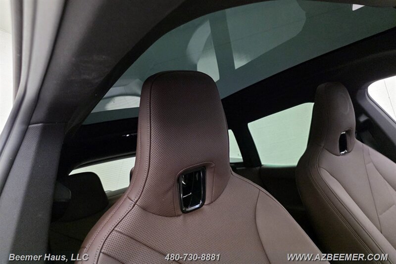 Used 2024 BMW iX xDrive50 AWD/4WD image 27
