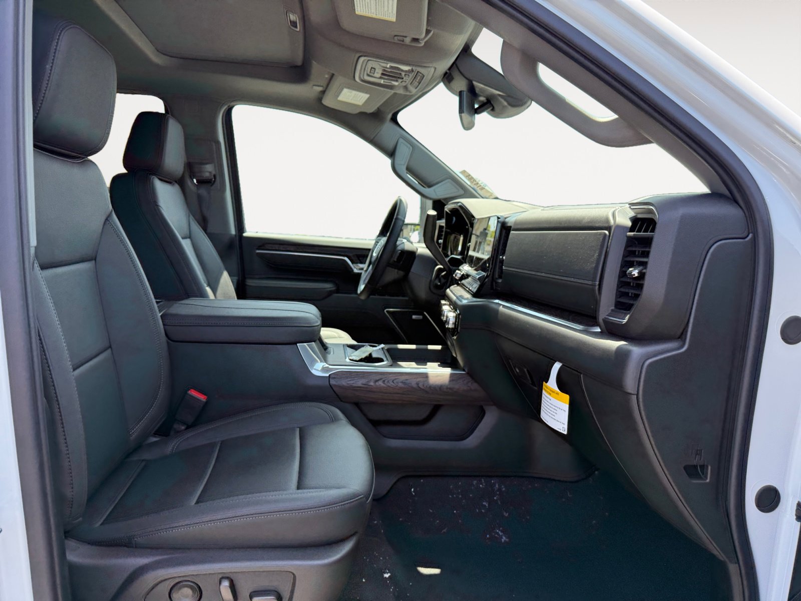 New 2025 GMC Sierra 2500 SLT w/ SLT Premium Package image 19