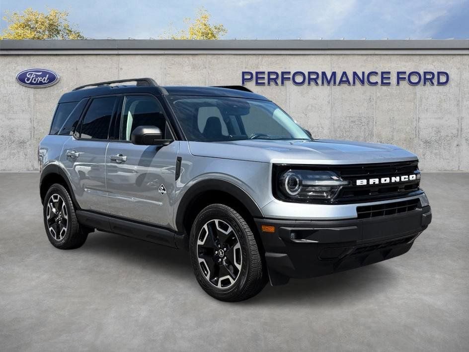 Used 2021 Ford Bronco Sport Outer Banks AWD/4WD image 5