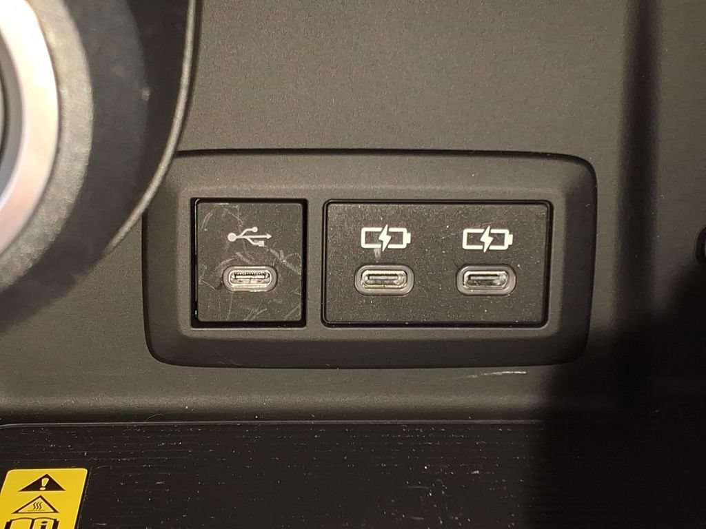 Certified 2024 Toyota Venza Limited AWD/4WD image 11