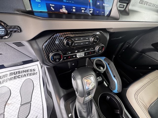 Used 2024 Ford Bronco Wildtrak image 19