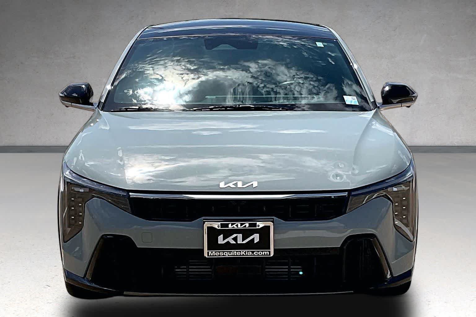 Certified 2025 Kia K4 GT-Line Turbo FWD image 6