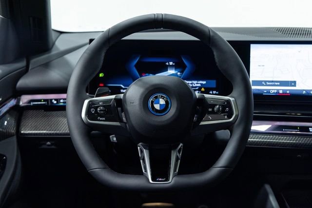 New 2026 BMW i5 eDrive40 image 17