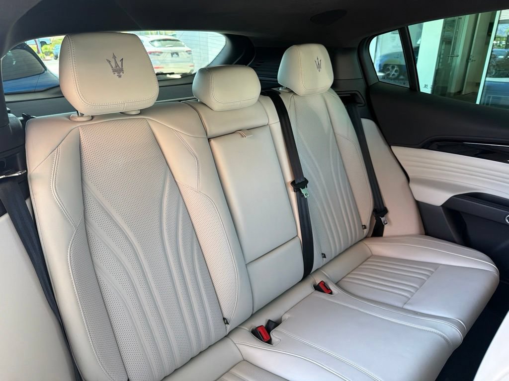 Certified 2023 Maserati Grecale Modena AWD/4WD image 22