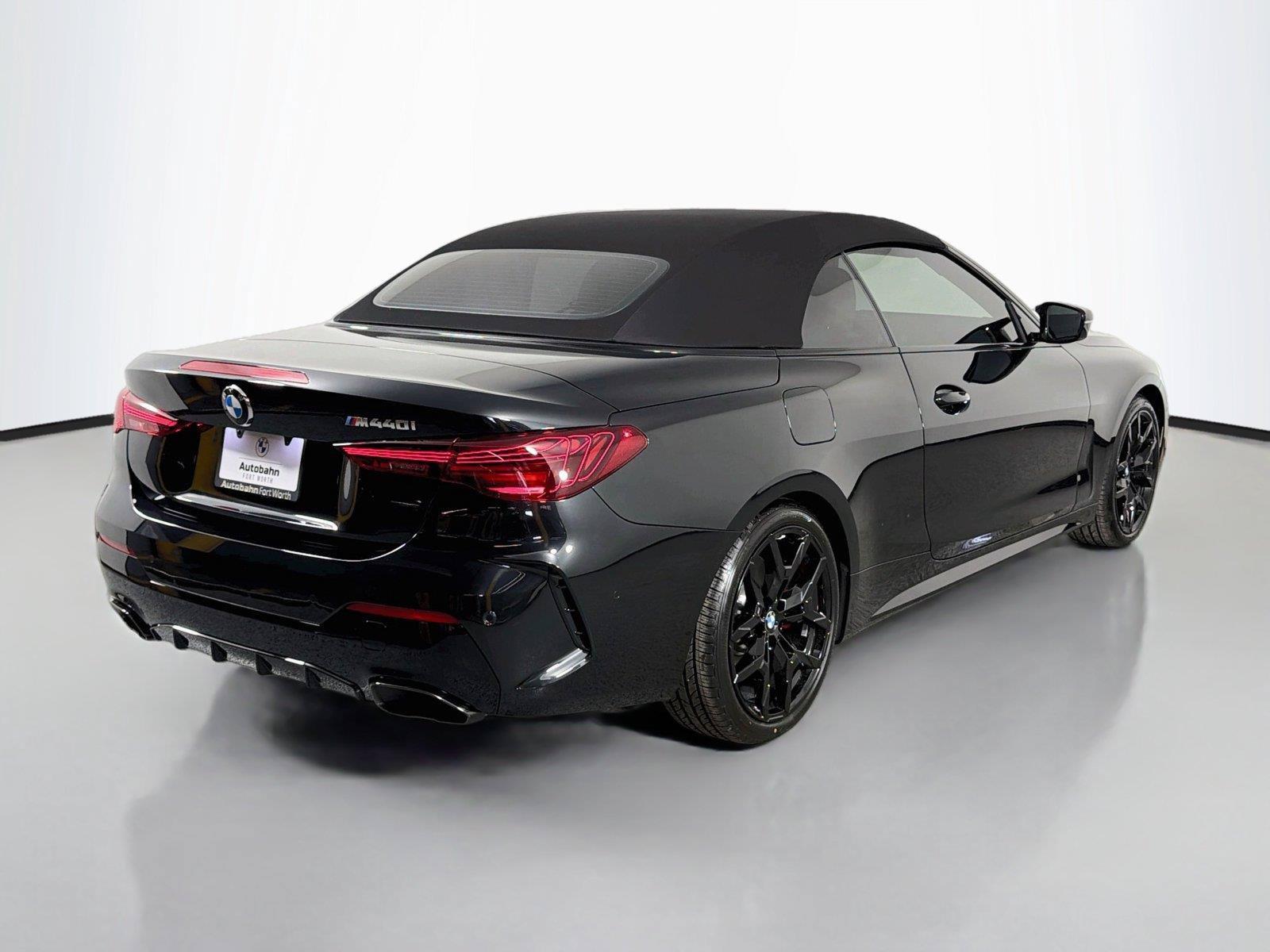 New 2027 BMW M440i Convertible w/ Premium Package RWD image 5
