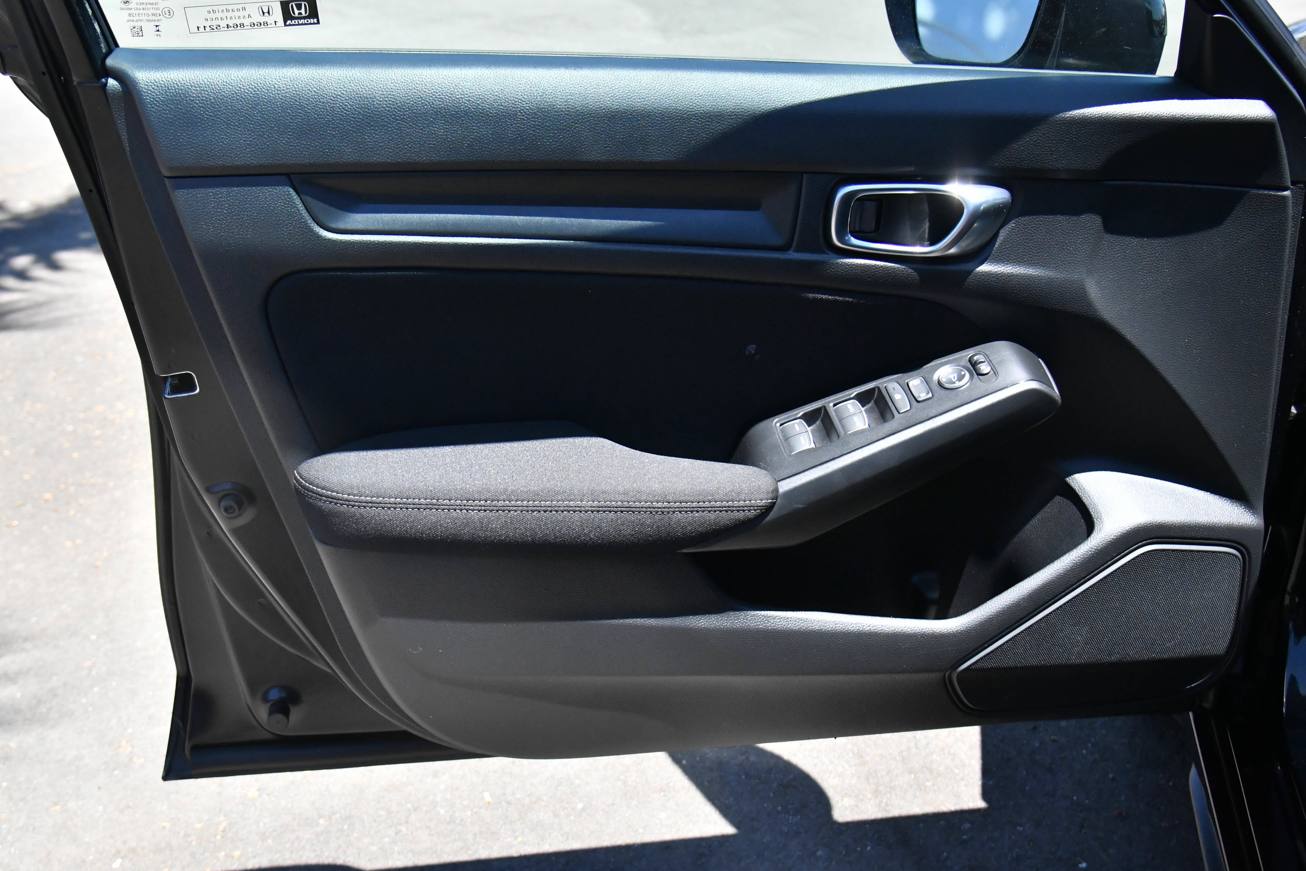 Used 2025 Honda Civic Sport image 13