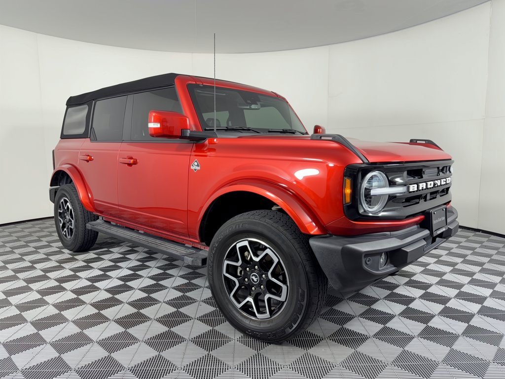 Used 2023 Ford Bronco Outer Banks AWD/4WD image 7