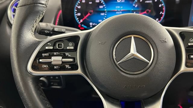 Used 2022 Mercedes-Benz GLB 250 image 8