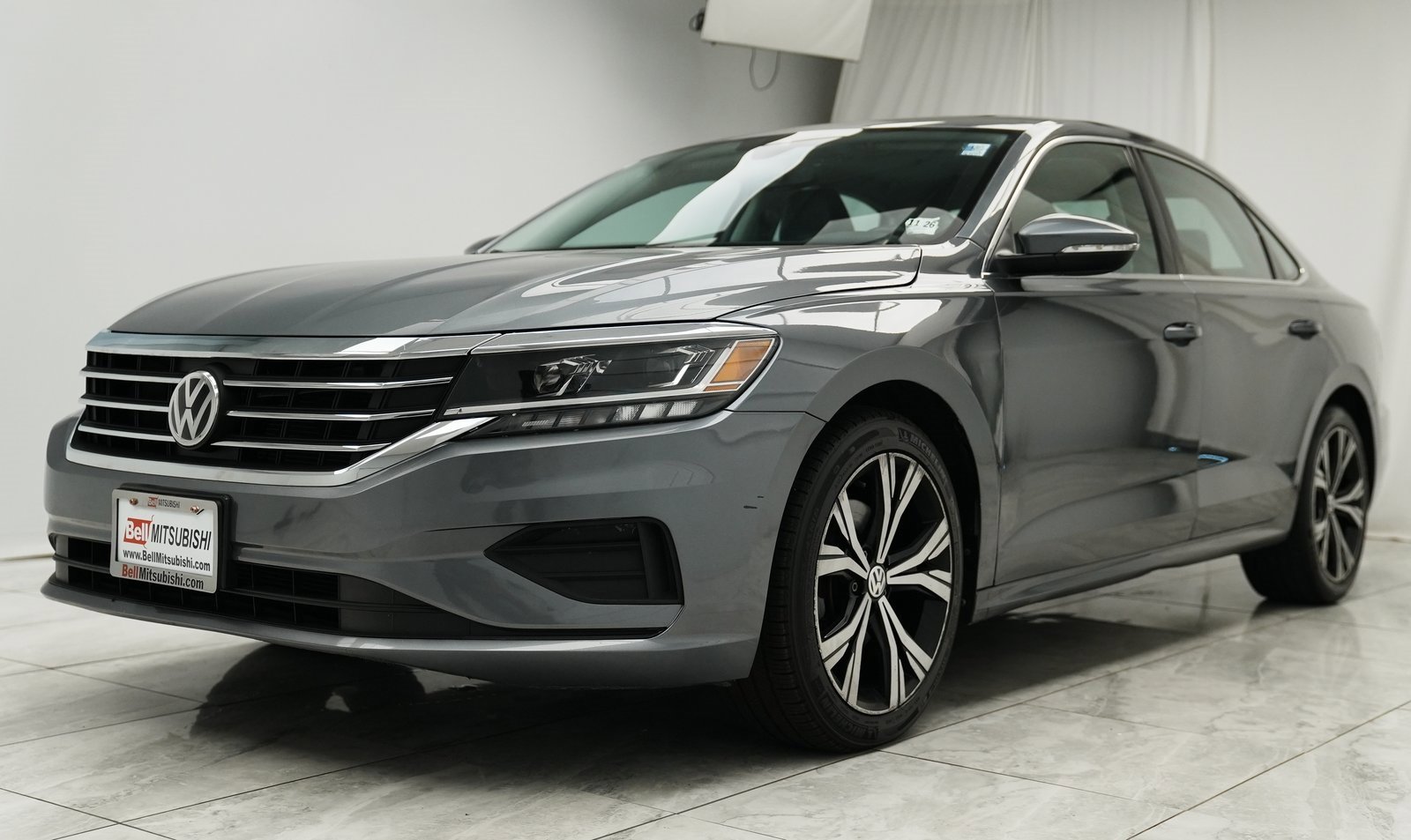 Used 2022 Volkswagen Passat 2.0T SE image 4