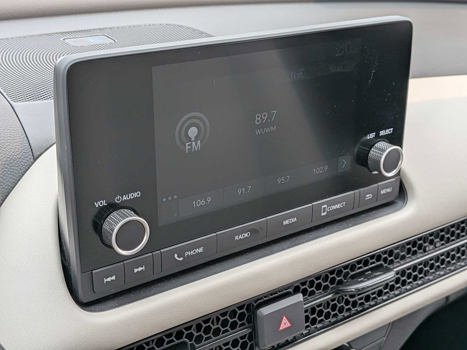 Used 2024 Honda HR-V LX image 26
