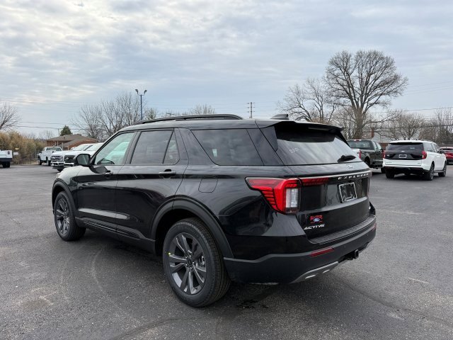 New 2026 Ford Explorer Active w/ Active Comfort Package AWD/4WD image 4