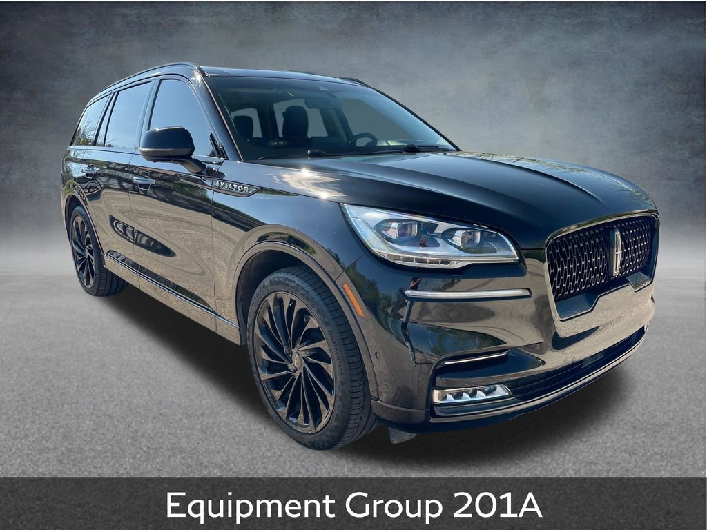 Used 2023 Lincoln Aviator Reserve w/ Equipment Group 201A image 2