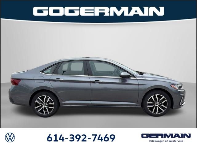 New 2026 Volkswagen Jetta SE FWD image 6