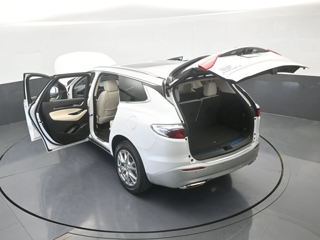Used 2024 Buick Enclave Essence w/ Experience Buick Package FWD image 72