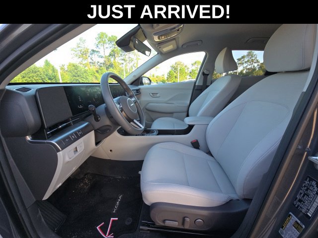 Certified 2024 Hyundai Kona SEL FWD image 9