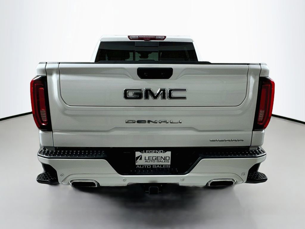 Used 2023 GMC Sierra 1500 Denali w/ Technology Package AWD/4WD image 5