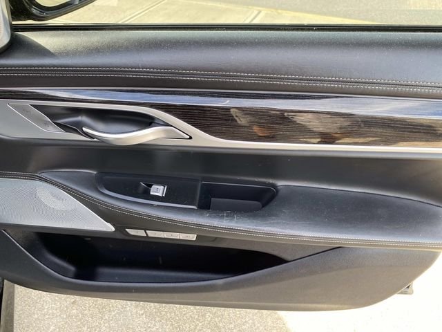 Used 2017 BMW M760i xDrive AWD/4WD image 25
